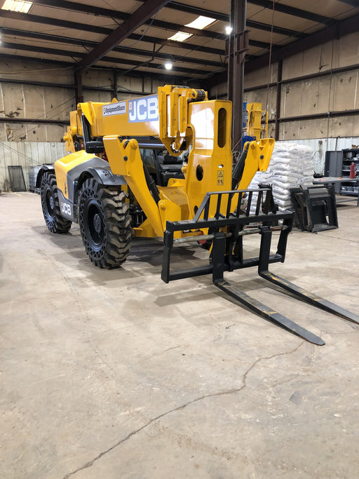 2019 JCB 510-56 Canopy, 74 HP, Solid Tires, STD Worklight, Beacon, Aux Hydraulics, Lifting Eye, Back up Alarm w/66" Carriage/60" Forks