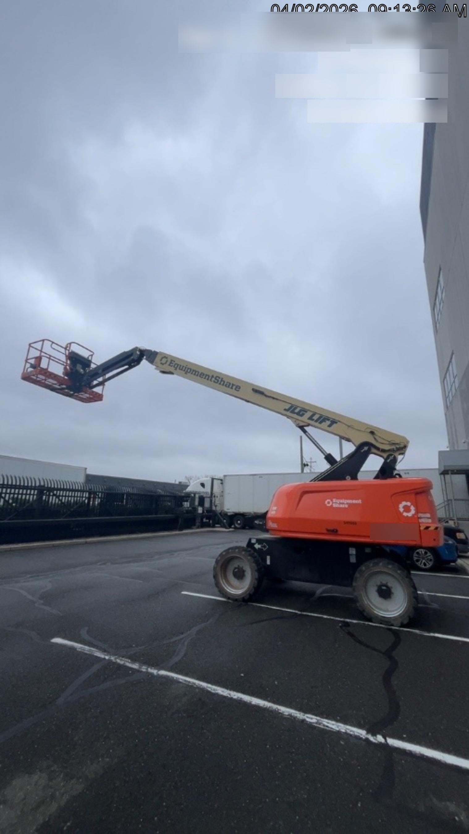 2023 JLG 660SJ