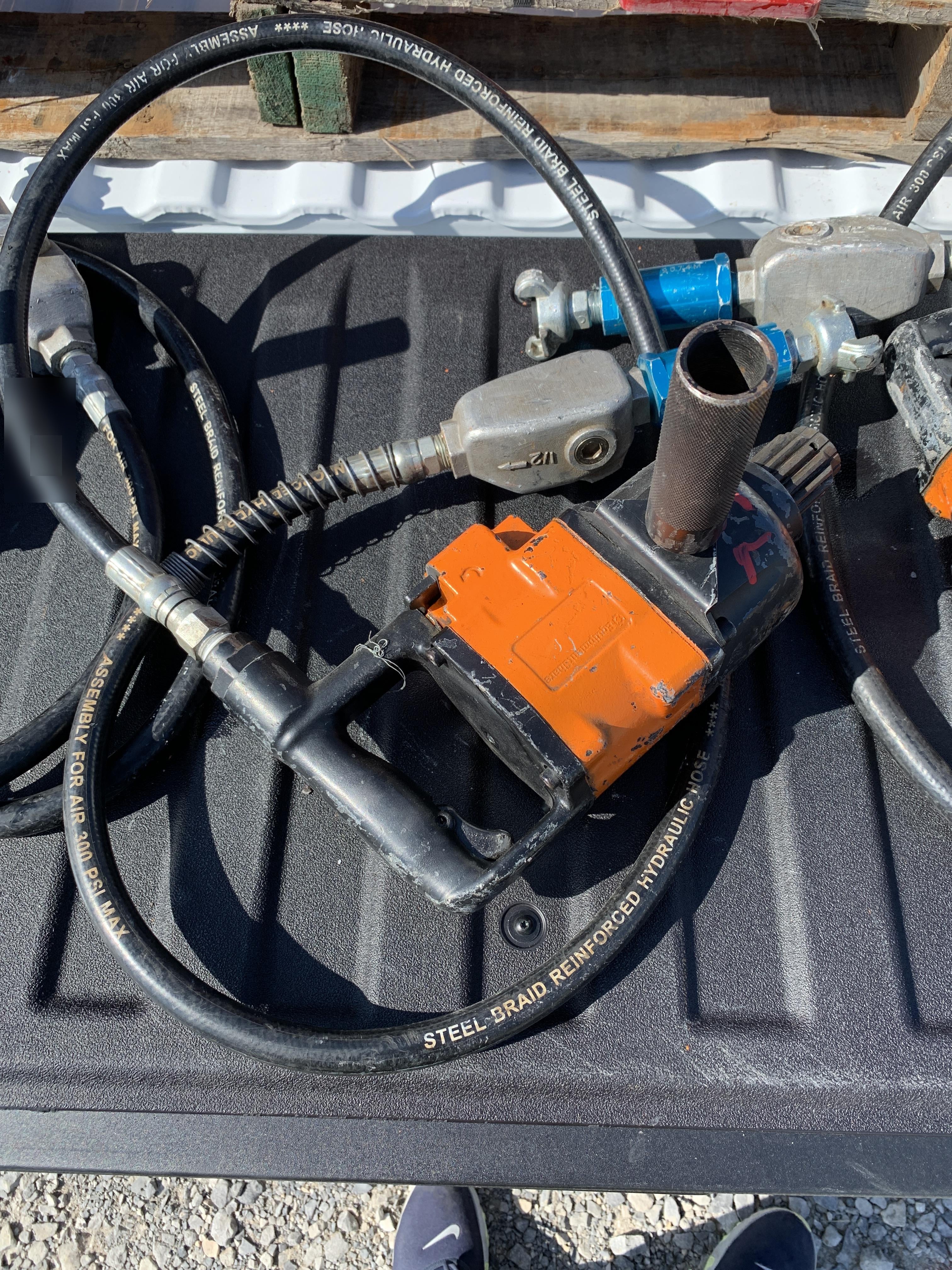 2020 MICHIGAN PNEUMATIC MP-4940B1