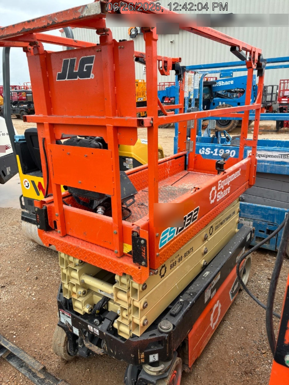 2023 JLG ES1932