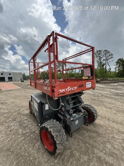 2017 SKYJACK SJ6832 RT