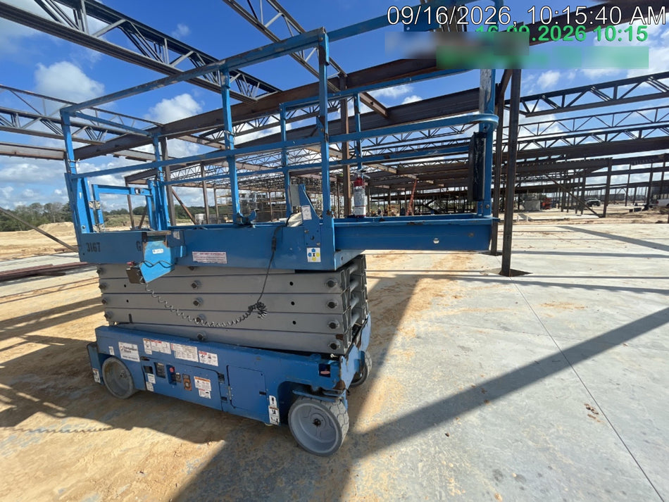 2017 Genie GS-3232 Standard