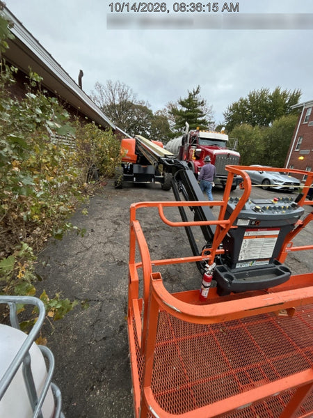 2025 JLG 660SJ