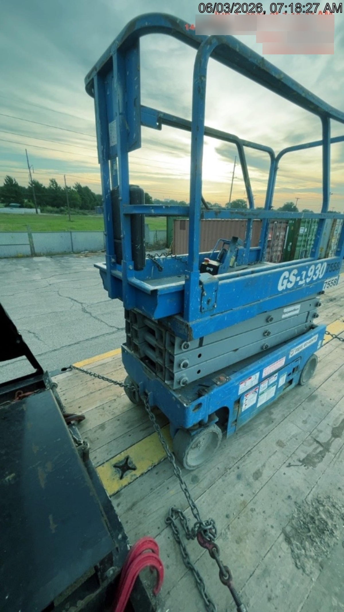 2017 Genie GS-1930 Genie GS-1930 Lift w/Fixed Rail and Chain Entry