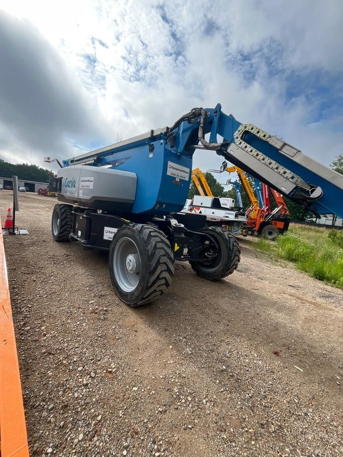 2020 GENIE Z-135/70