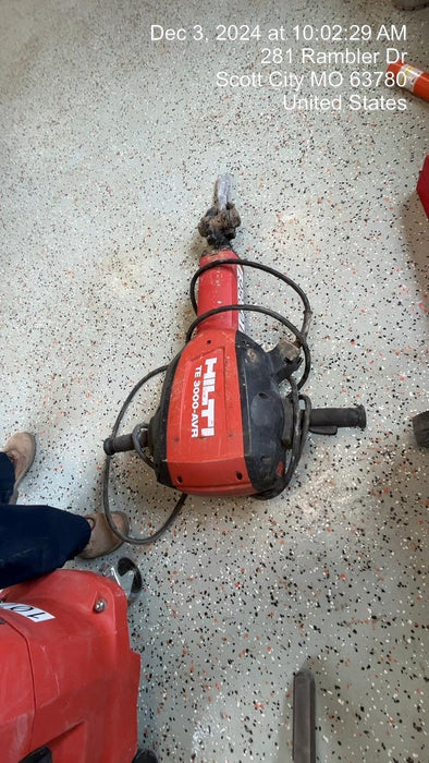2020 HILTI TE 3000-AVR