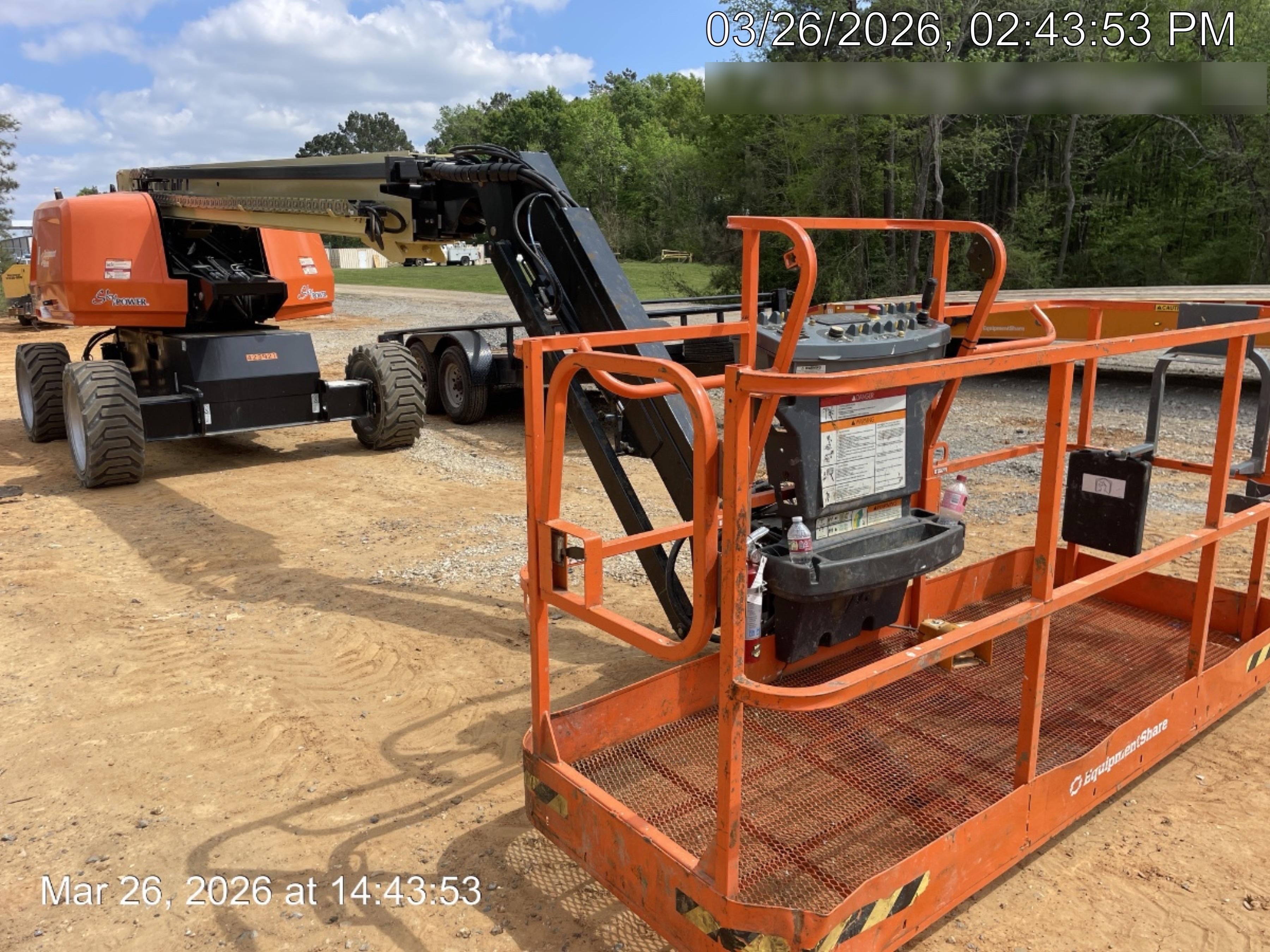 2024 JLG 660SJ