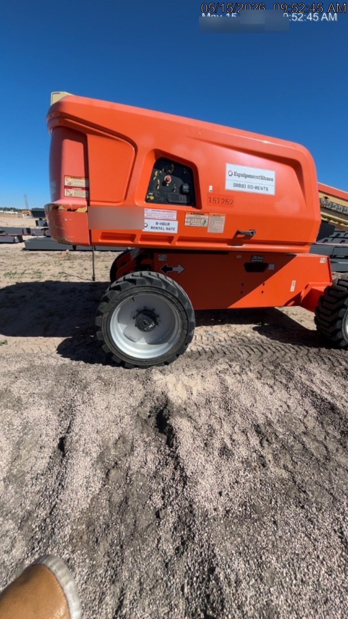 2021 JLG 660SJ