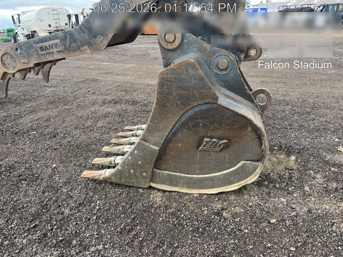 2020 SANY SY265C LC