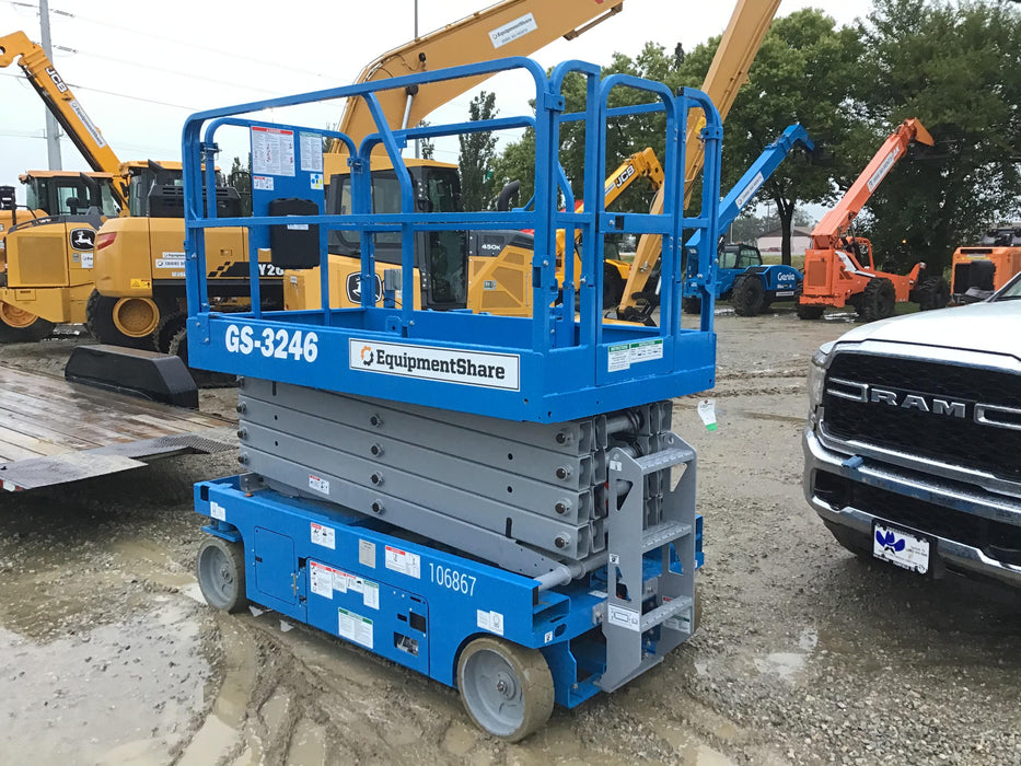 2020 Genie GS-3246 Standard, Folding full height swing gate