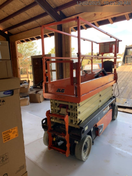 2022 JLG ES2632