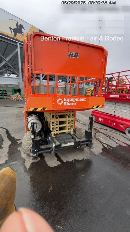 2022 JLG RT3369