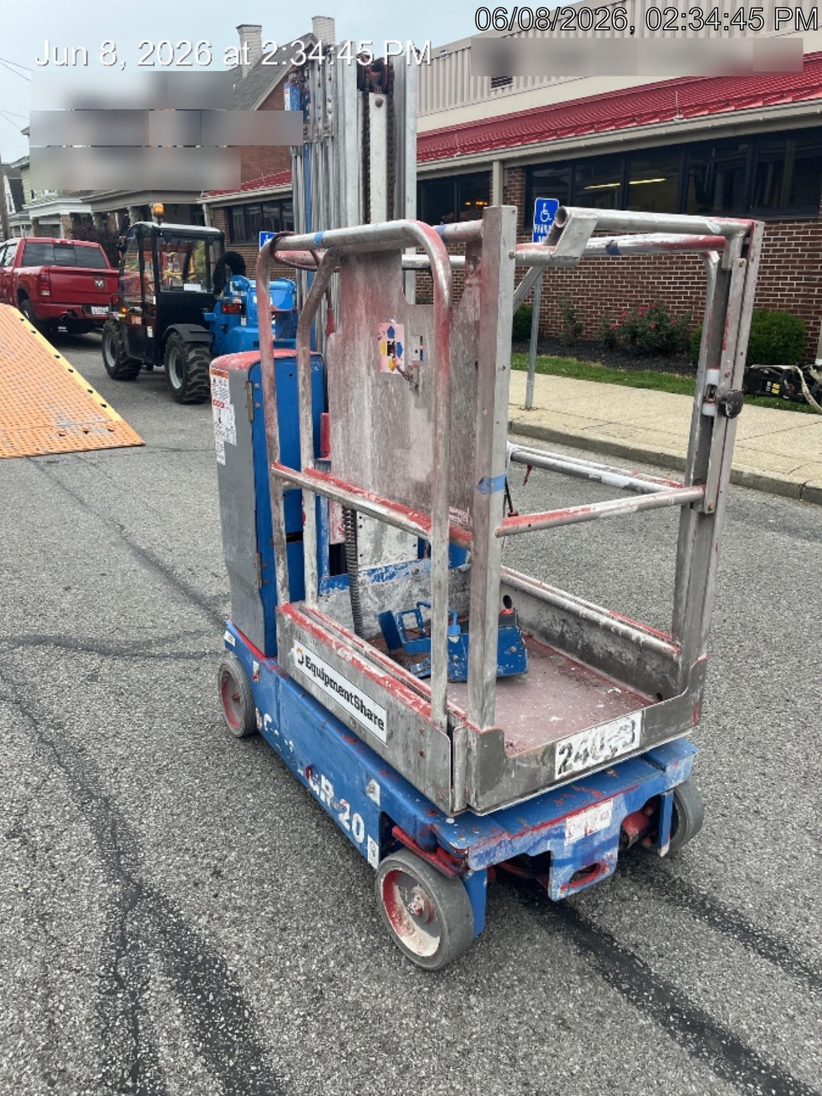 2018 GENIE GR-20