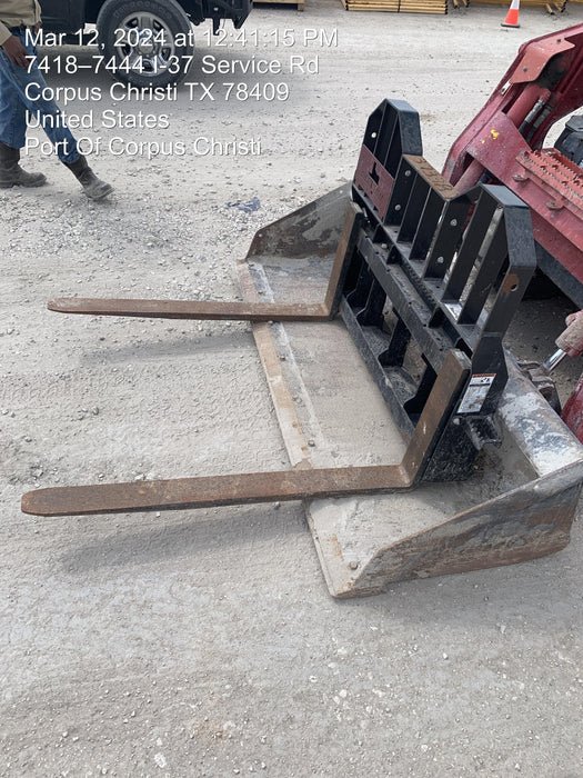 2024 VIRNIG 48" Pallet Forks - Virnig