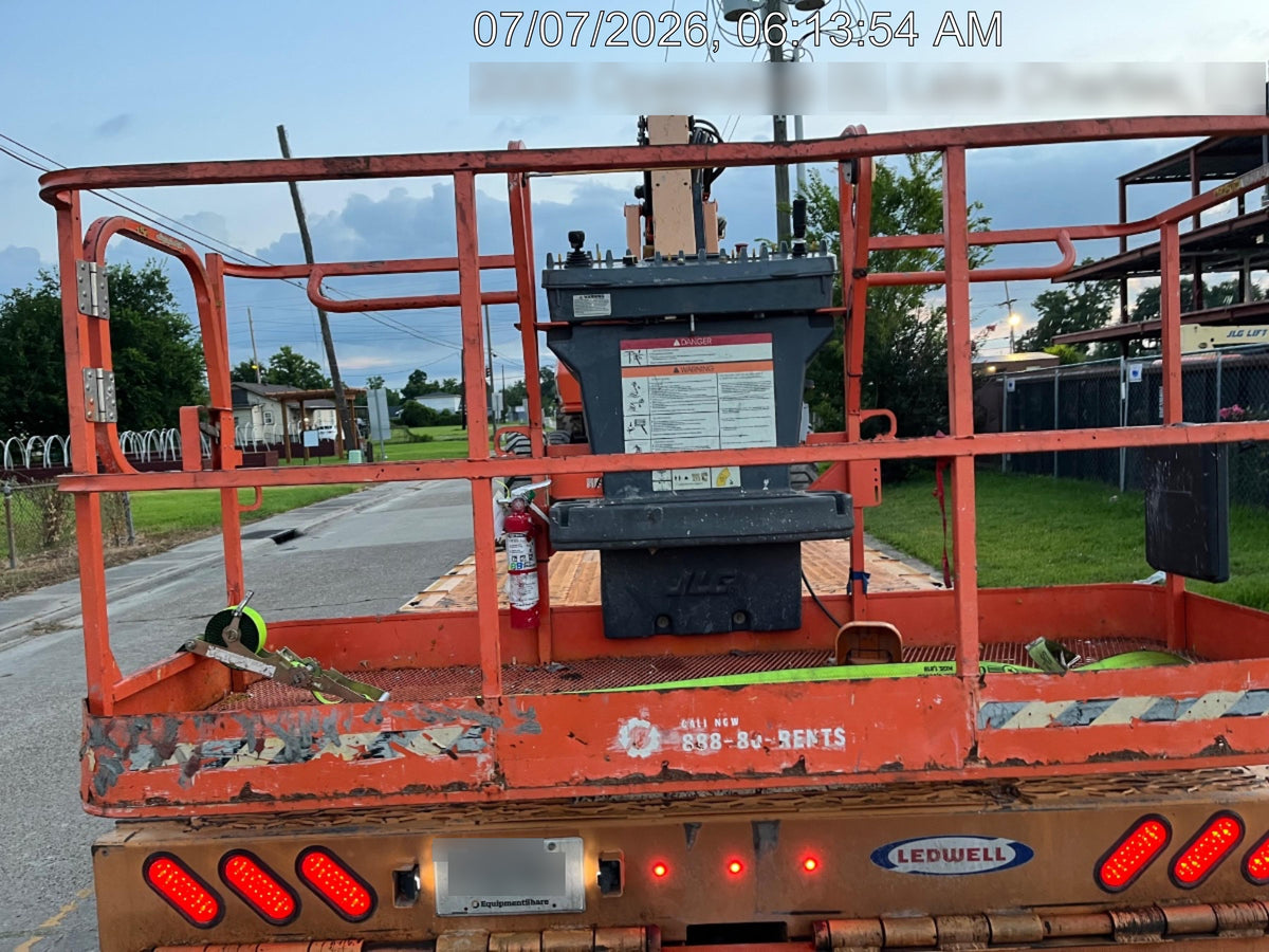 2023 JLG 460SJ
