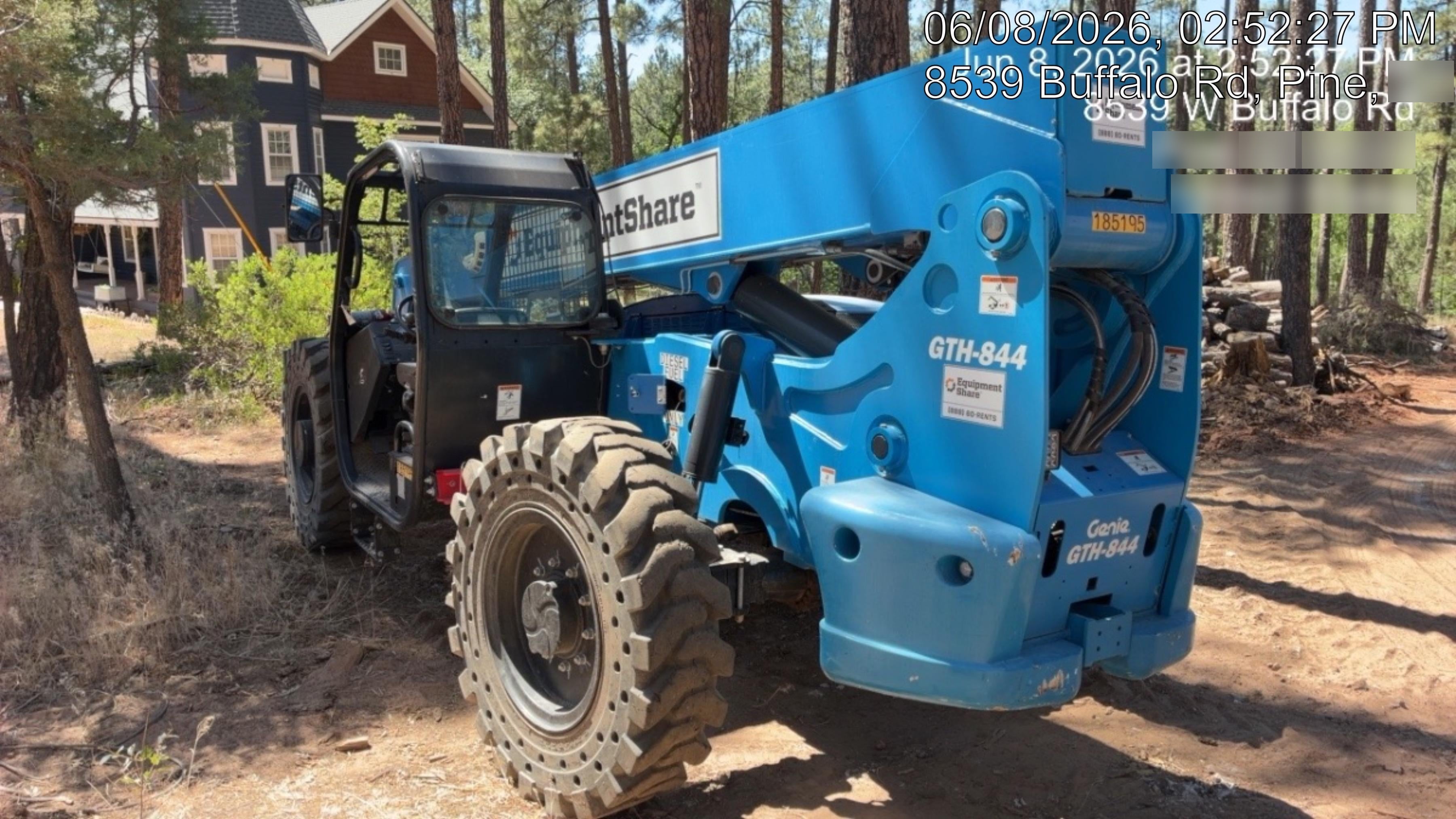 2021 GENIE GTH-844