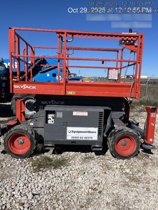 2017 SKYJACK SJ6832 RT