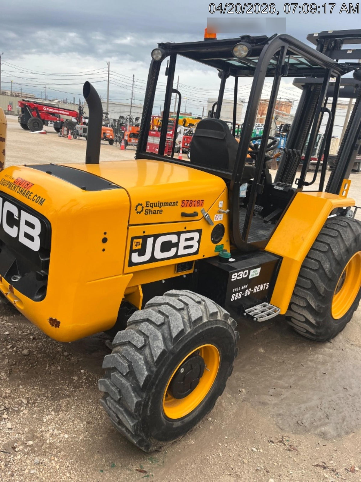 2025 JCB 930-4