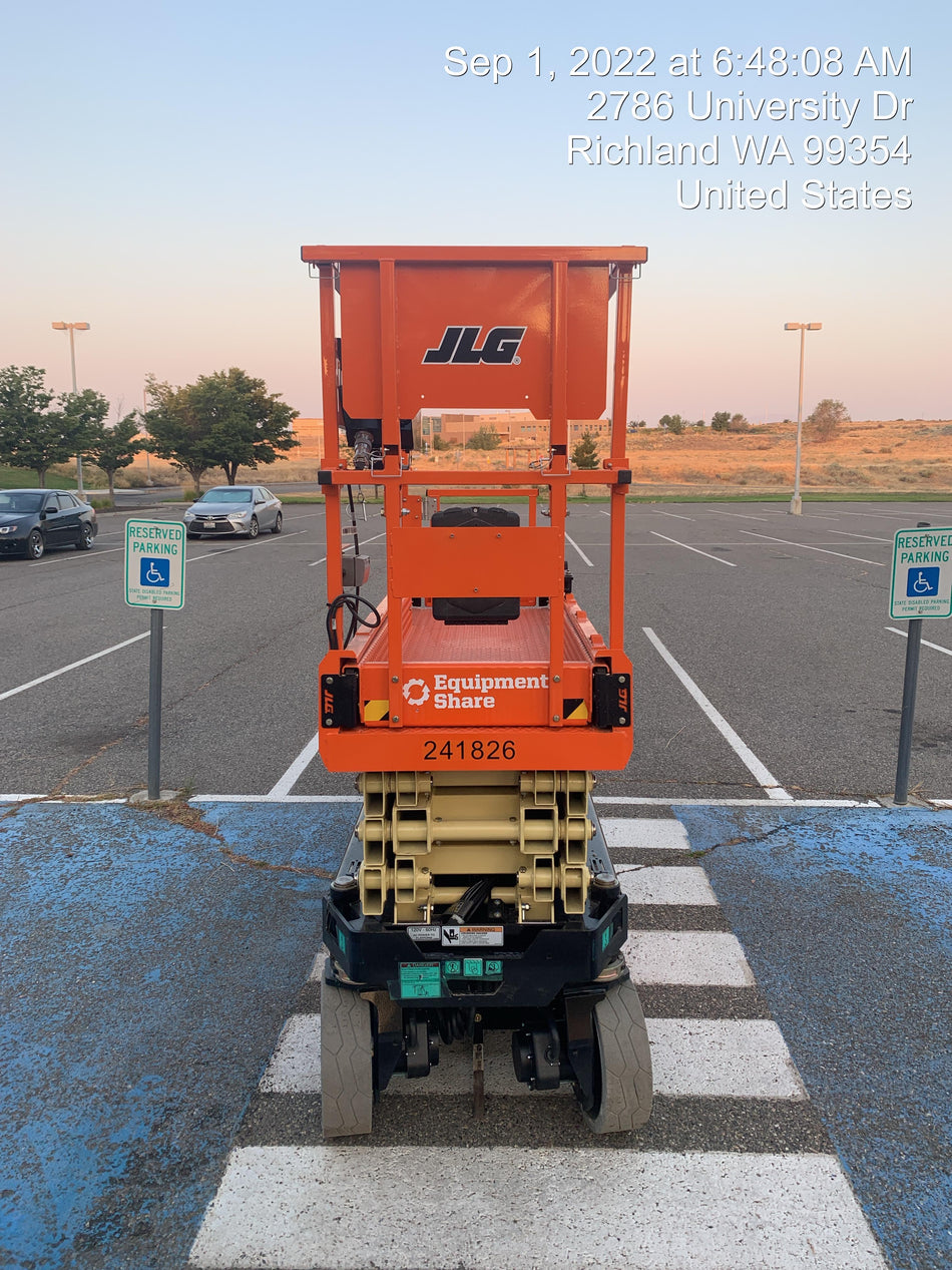 2022 JLG ES2632