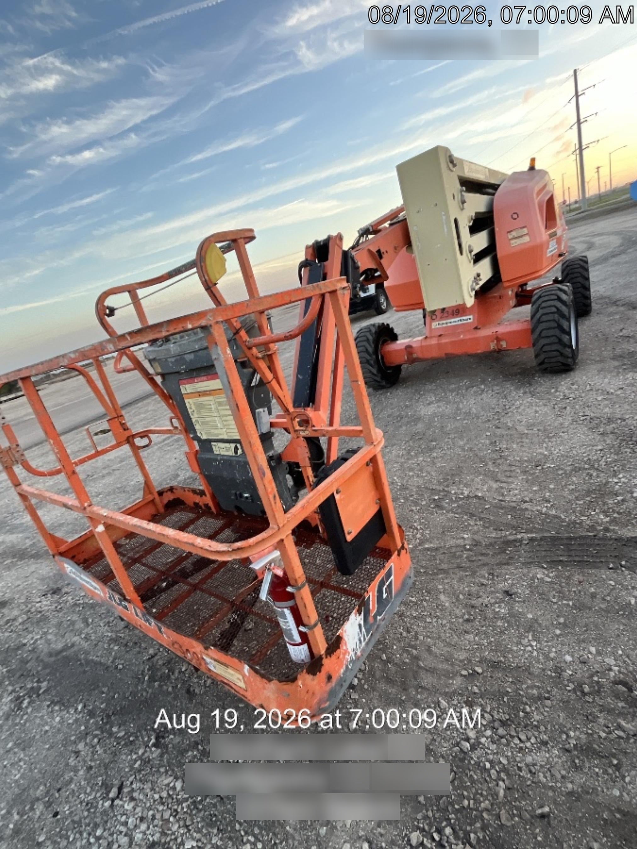 2019 JLG 450AJ
