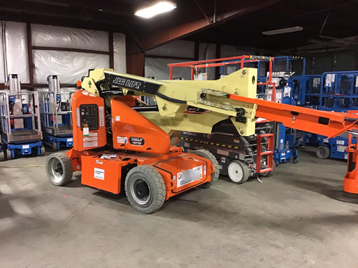 2019 JLG E400AJPN