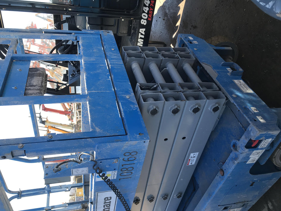 2020 Genie GS-3246 Standard, Folding full height swing gate