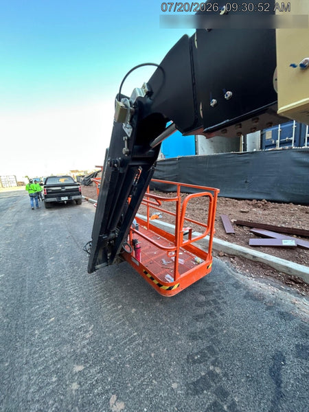 2025 JLG 660SJ