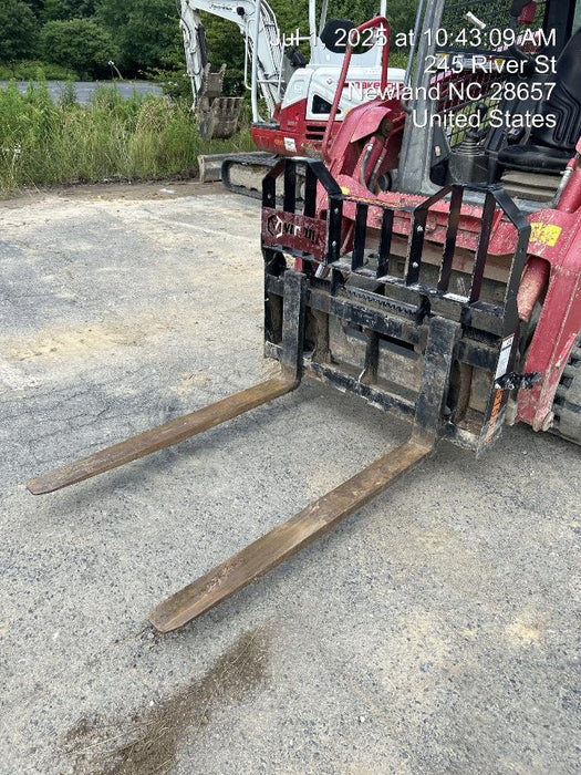 2025 VIRNIG 48" Pallet Forks - Virnig