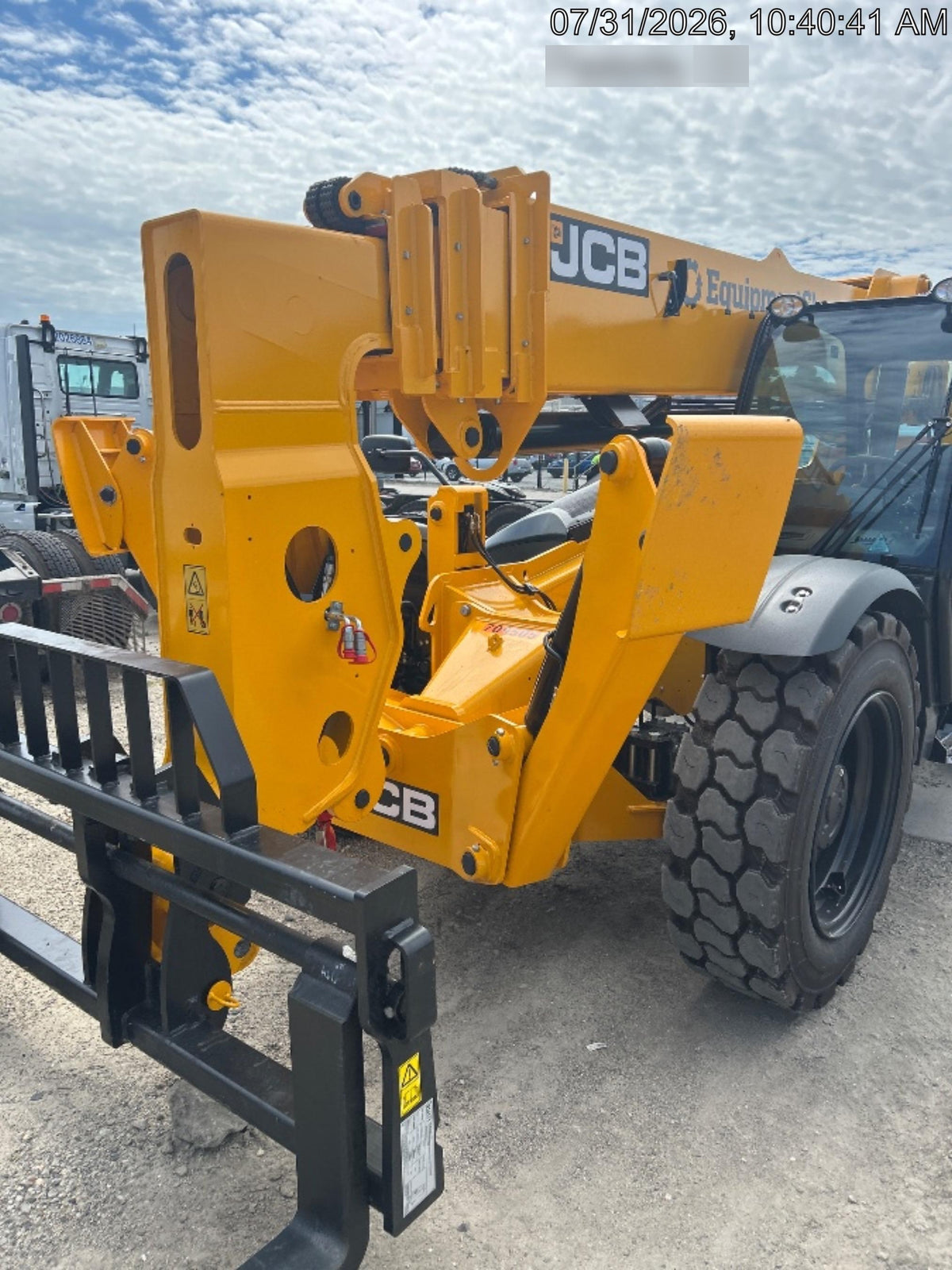 2026 JCB 512-56