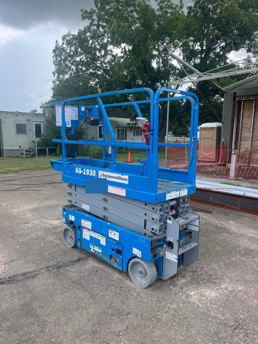 2019 Genie GS-1930 Fixed Rails with Chain Entry