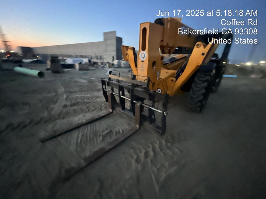 2024 JLG 1001095418S