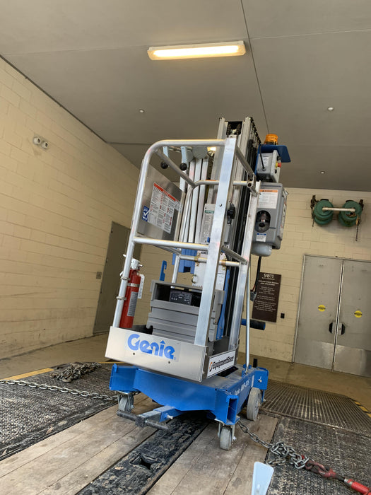 2021 GENIE AWP-30S DC