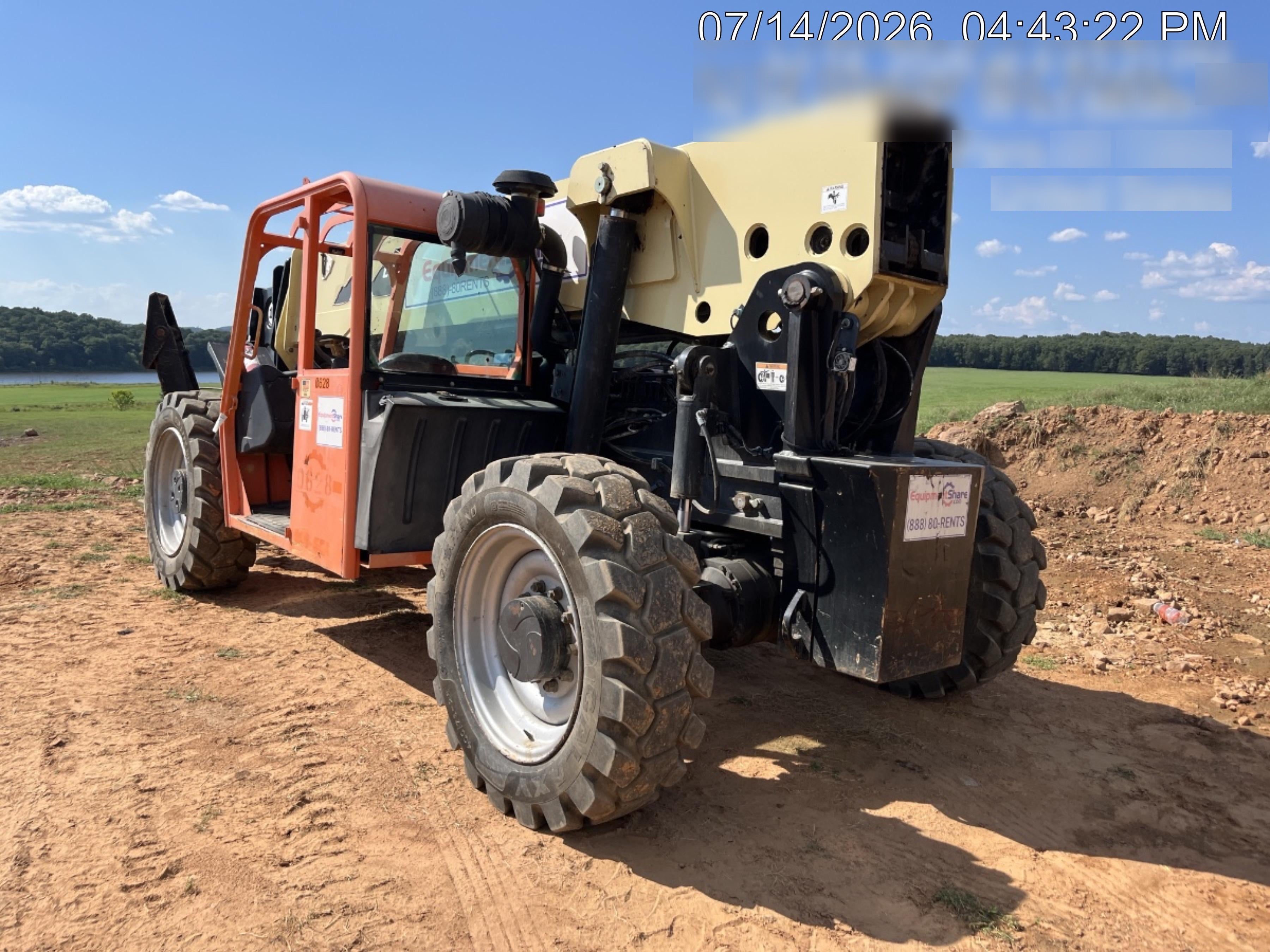 2007 JLG G10-55A