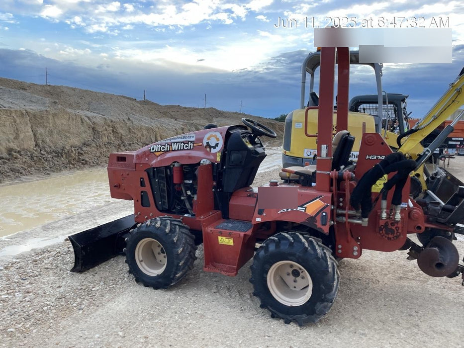 2018 DITCH WITCH RT45A
