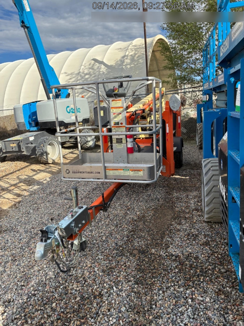 2023 JLG T350
