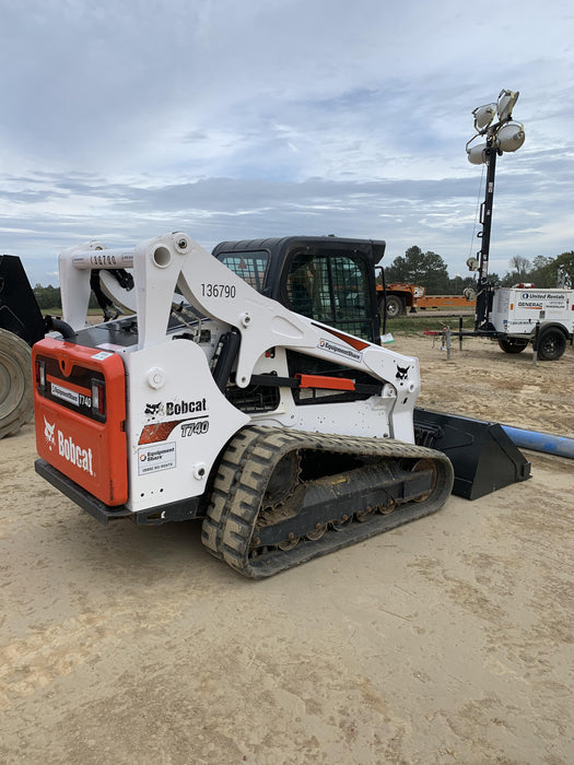 2021 BOBCAT T740