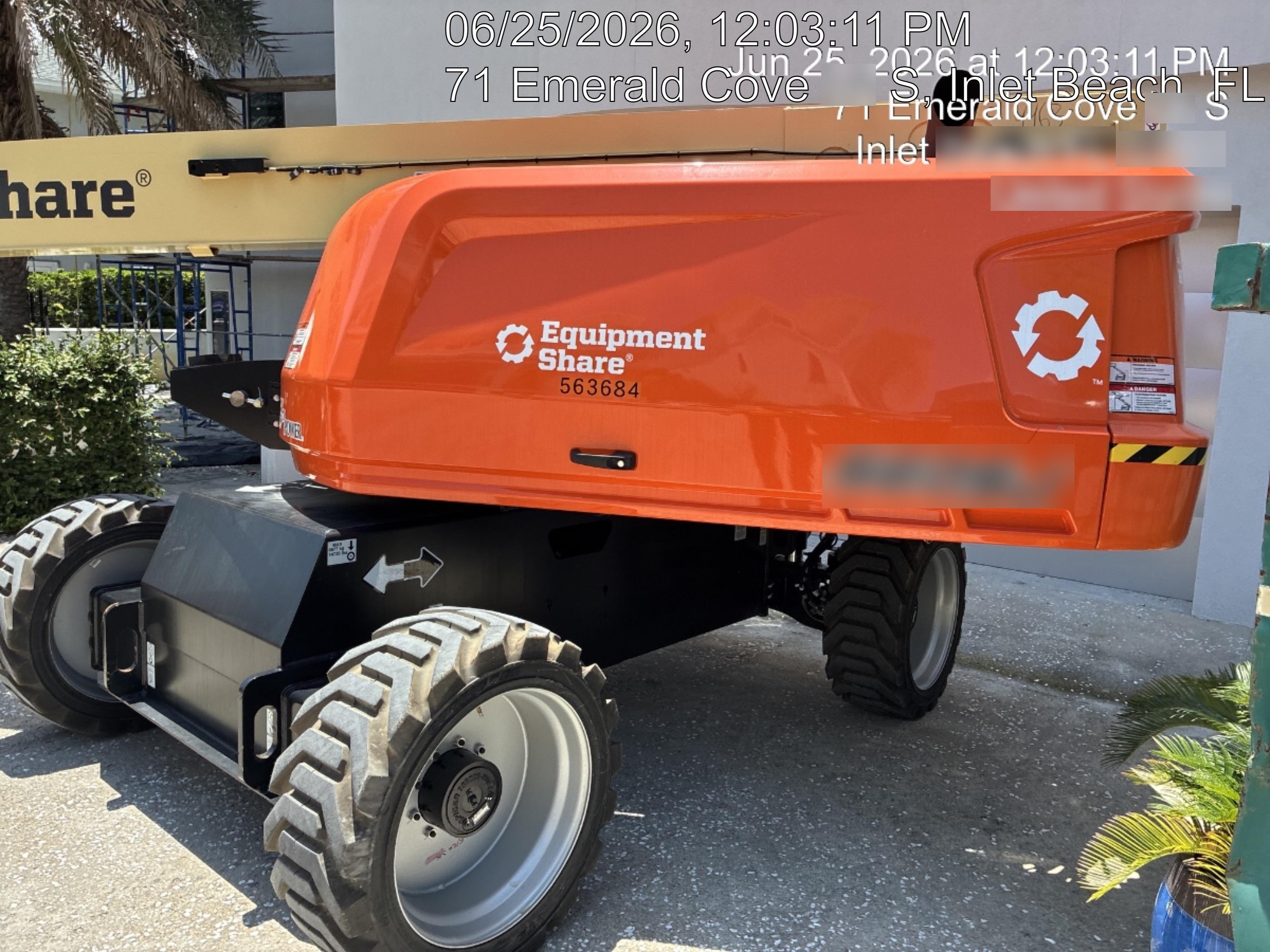 2025 JLG 660SJ