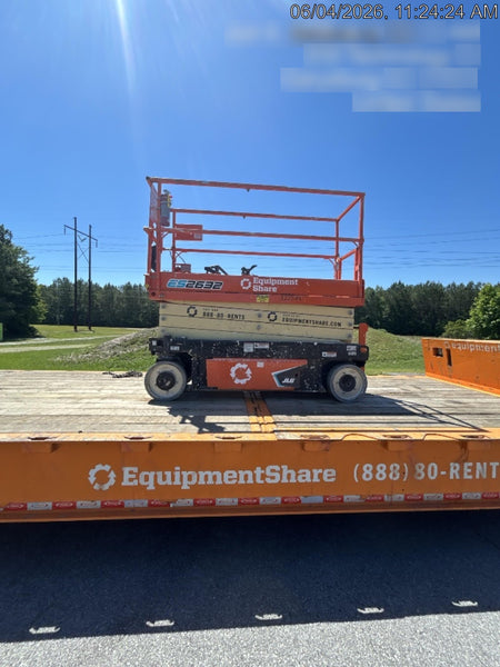 2023 JLG ES2632