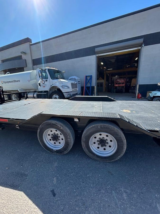 2025 TEXAS PRIDE TRAILERS 21' Lowboy Gravity Tilt Bed 14K Bumper Pull Trailer