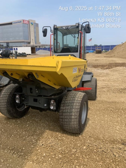 2025 WACKER NEUSON DW311 Cab Turf Tires