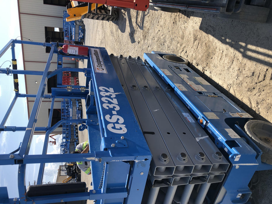 2019 Genie GS-3232 Standard Options