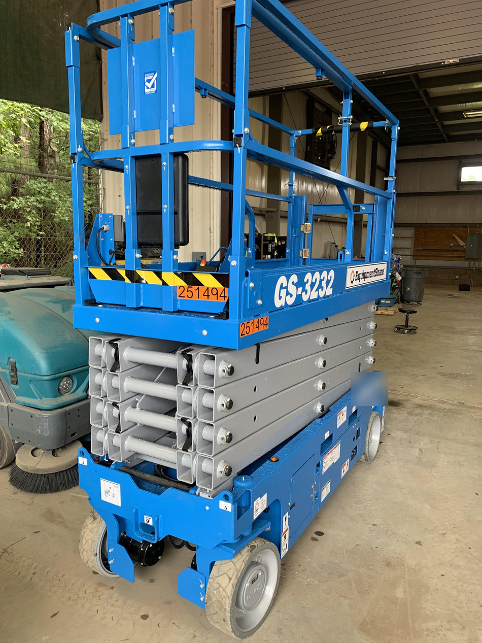 2022 GENIE GS-3232