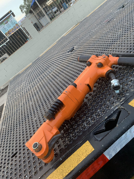 2021 MICHIGAN PNEUMATIC MP-TPB60-114