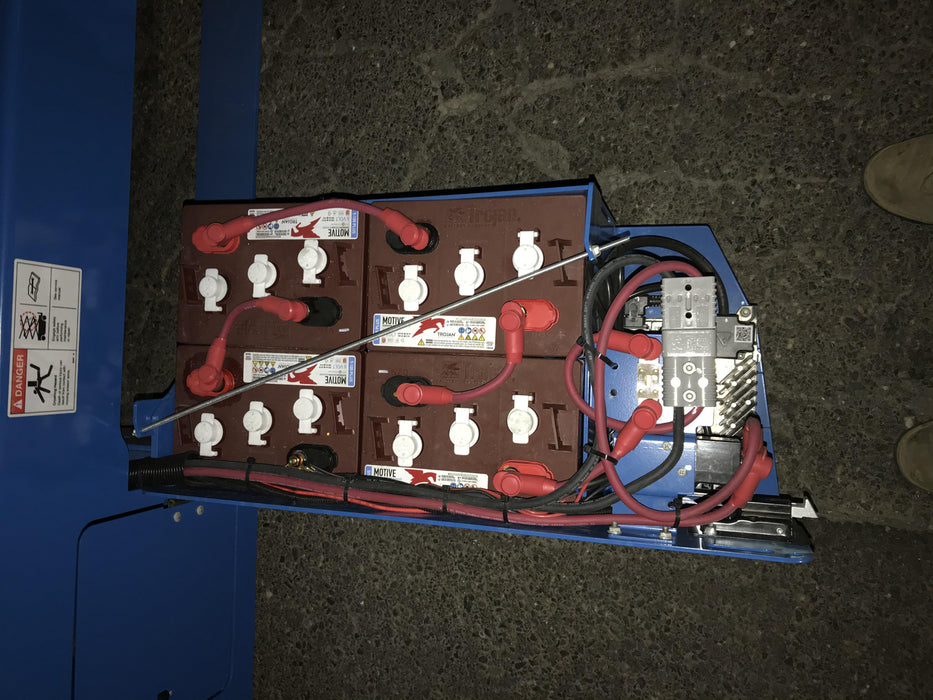 2020 Genie GS-3246 Standard, Folding full height swing gate, 800W Inverter