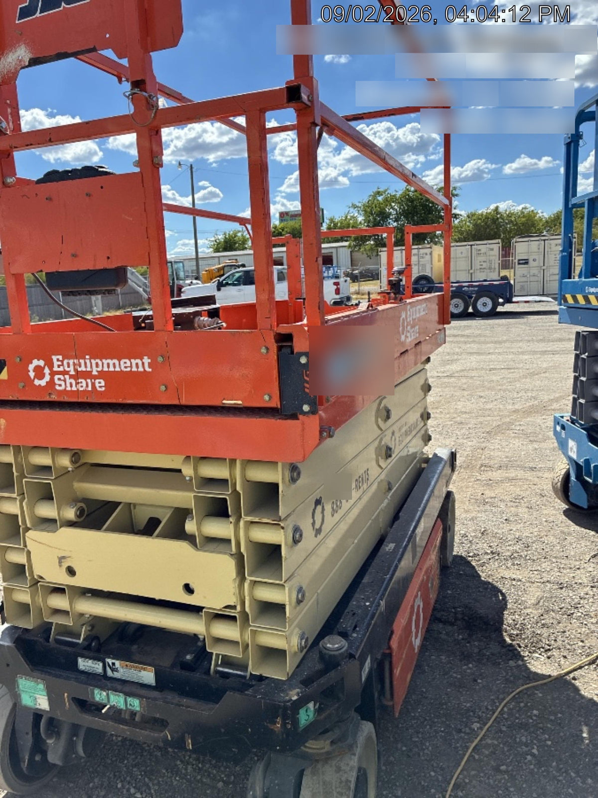 2023 JLG ES3246