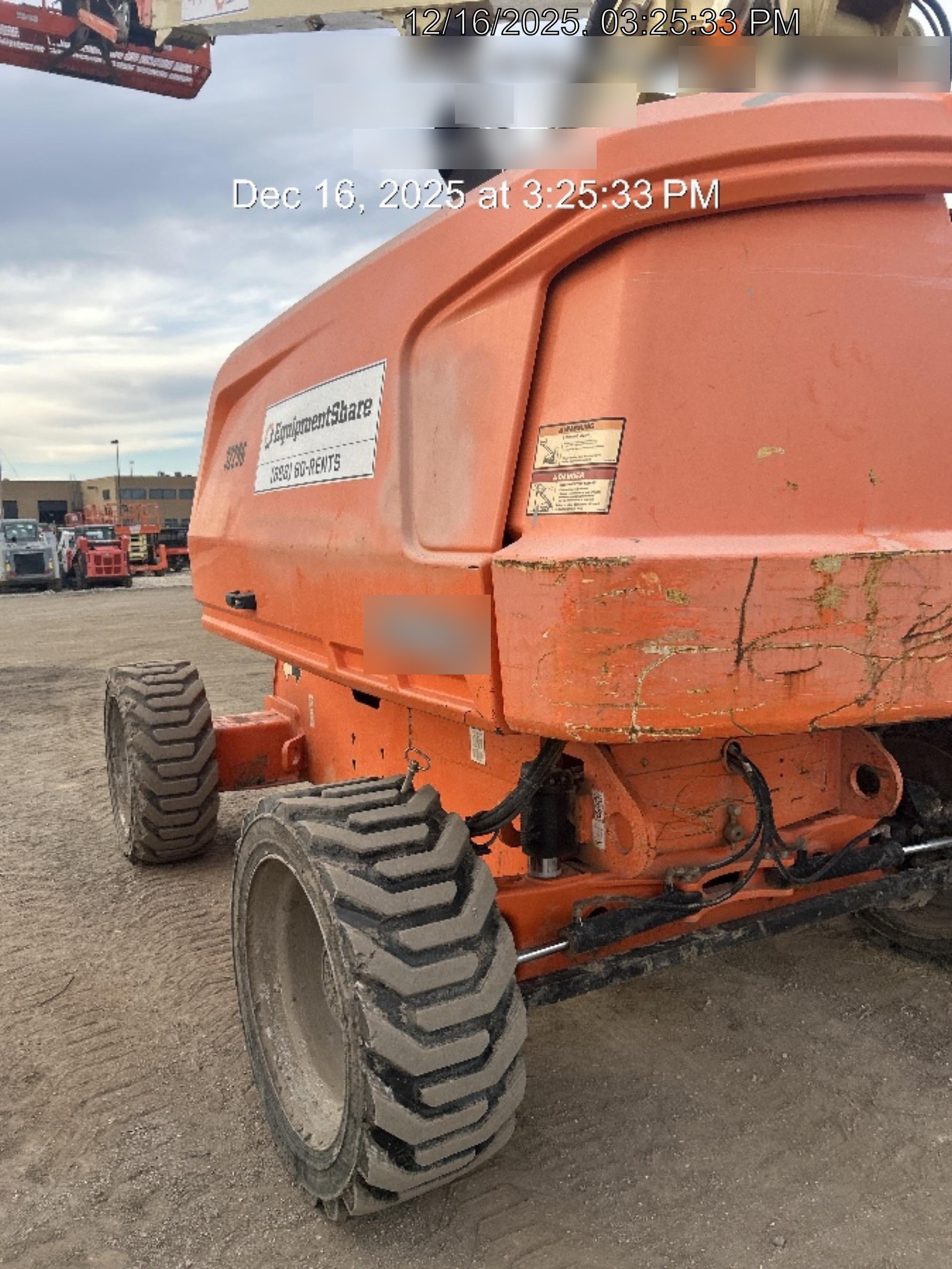 2019 JLG 660SJ