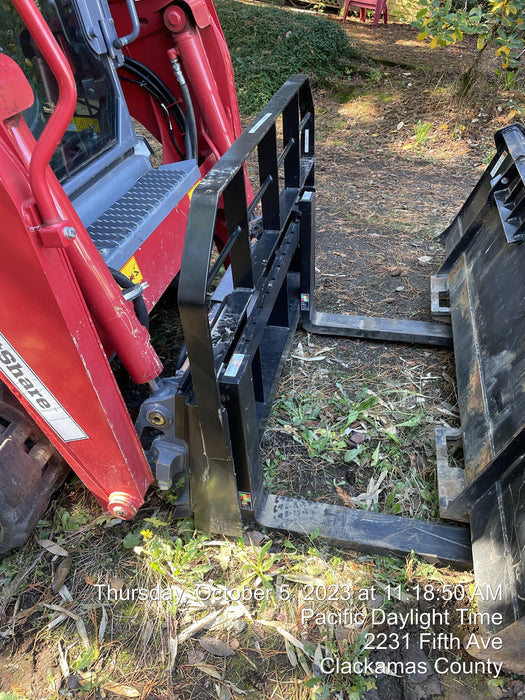 2022 ARROW MATERIAL HANDLING 48" Pallet Forks - Arrow