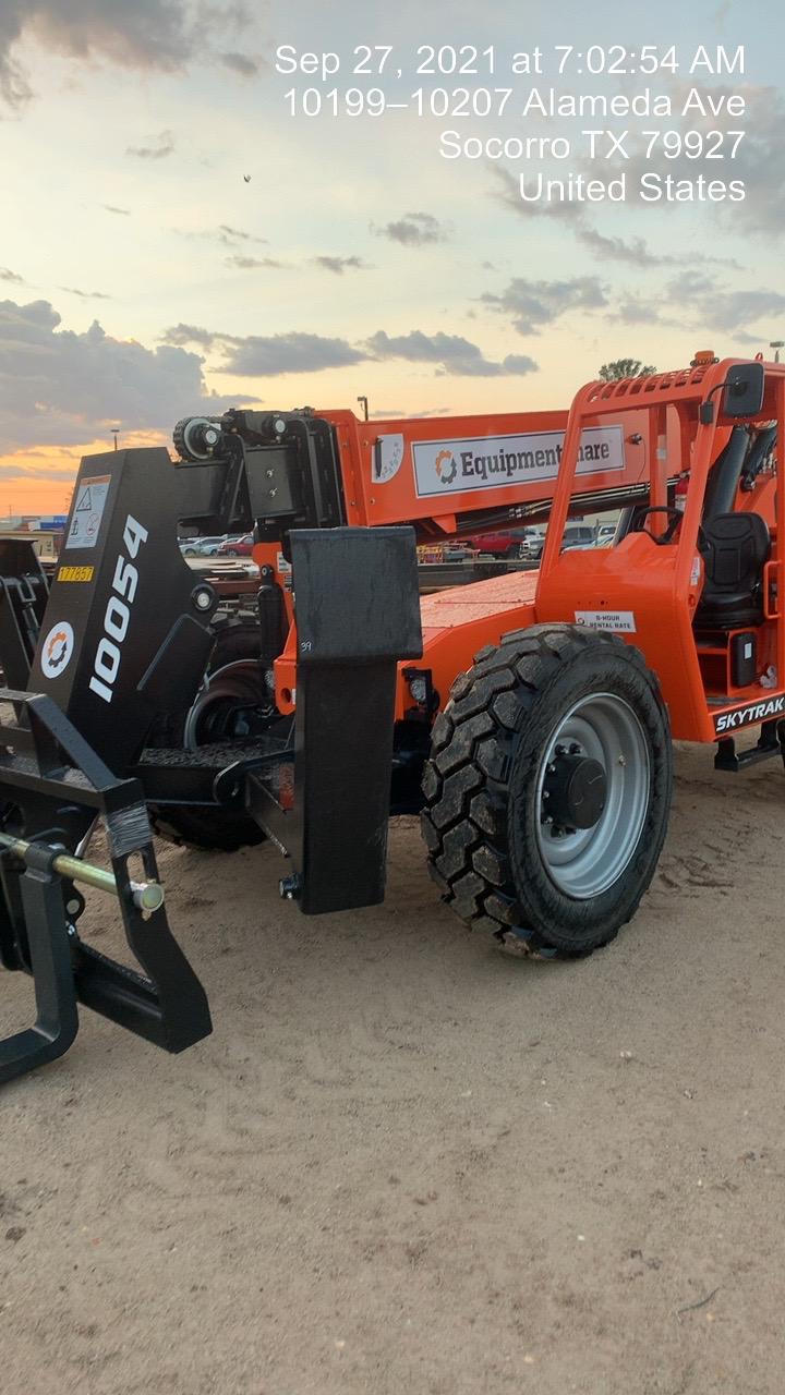 2021 SKYTRAK 10054