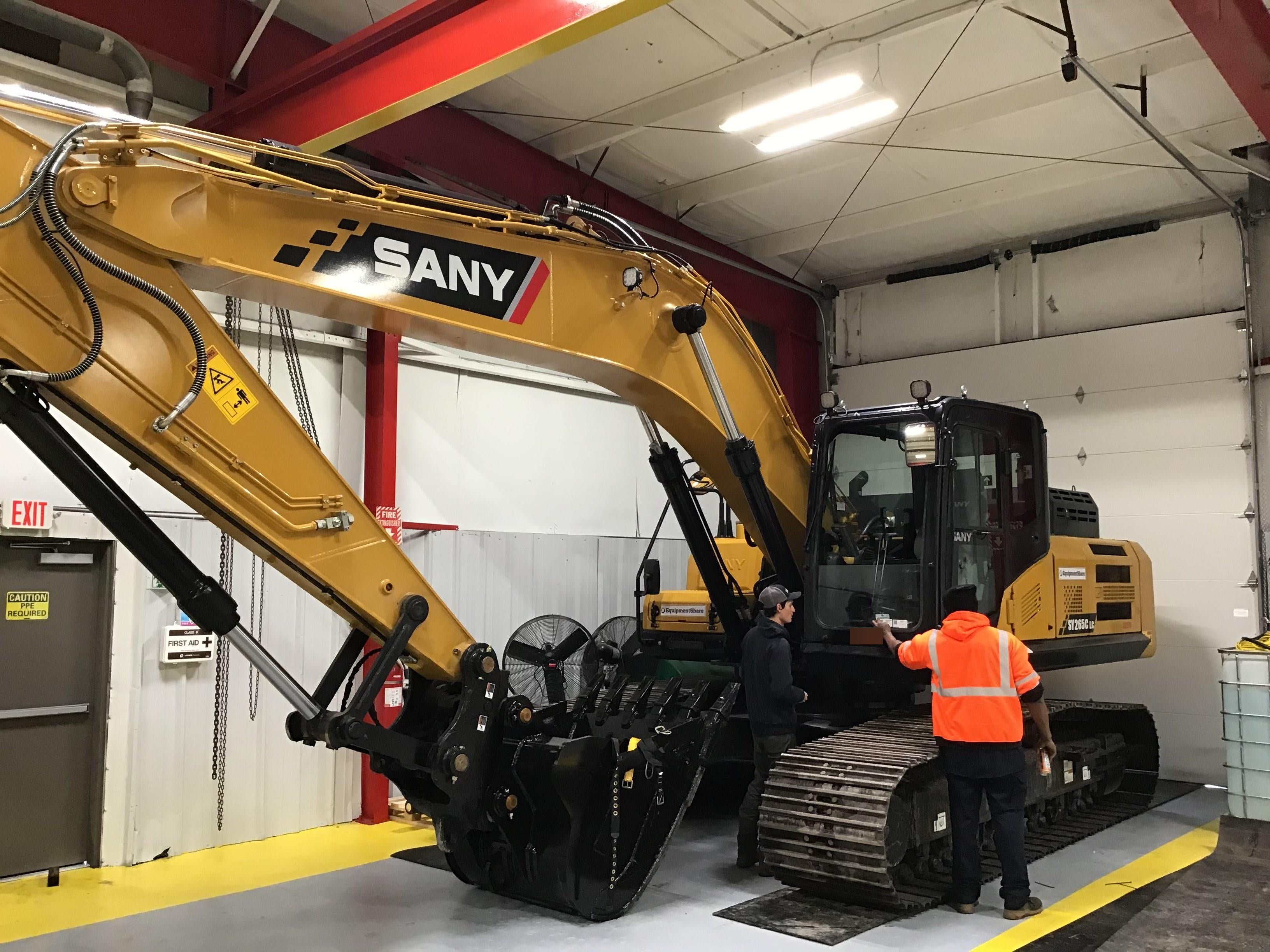 2020 SANY SY265C LC