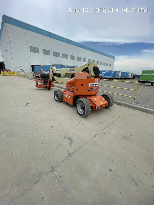 2019 JLG E450AJ